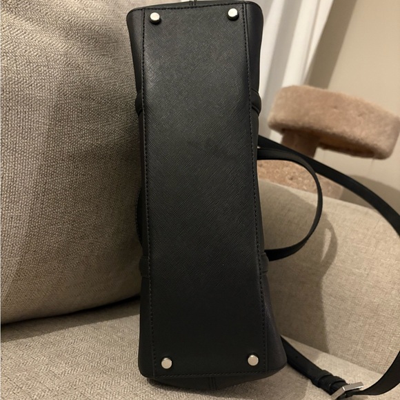 Kate Spade Elegant Black Shoulder Bag - Picture 4 of 5